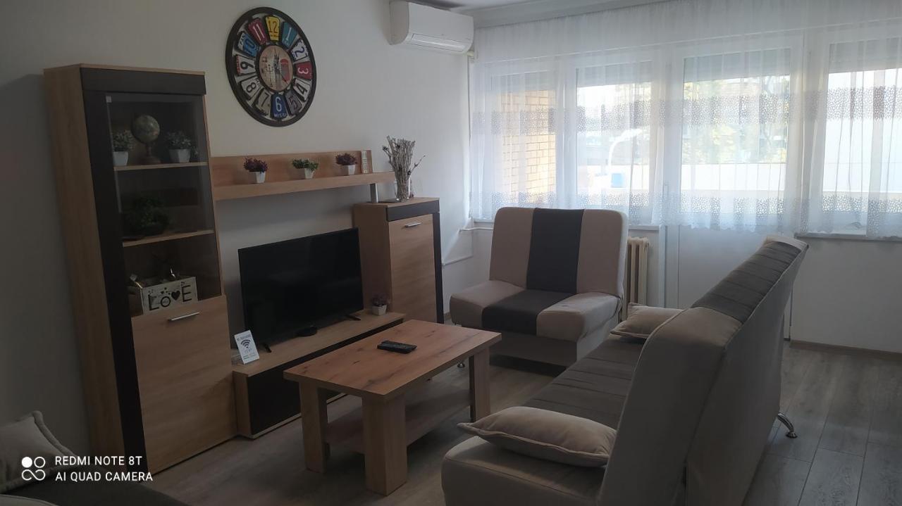 Apartman * Victory * バニャ・ルカ エクステリア 写真