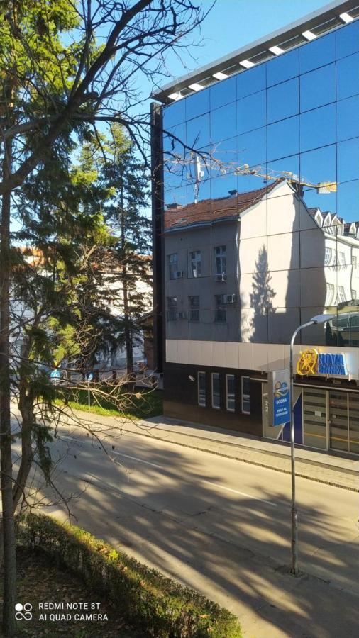 Apartman * Victory * バニャ・ルカ エクステリア 写真