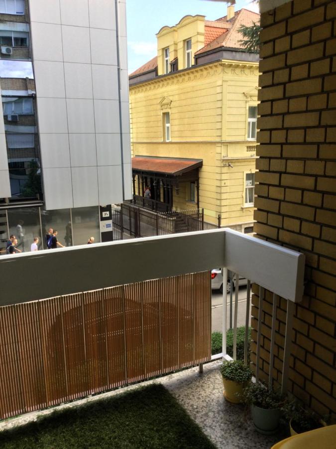 Apartman * Victory * バニャ・ルカ エクステリア 写真