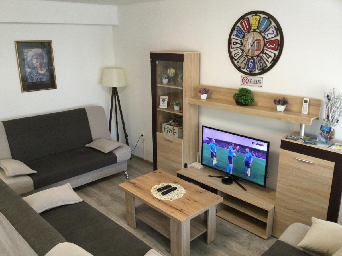 Apartman * Victory * バニャ・ルカ エクステリア 写真